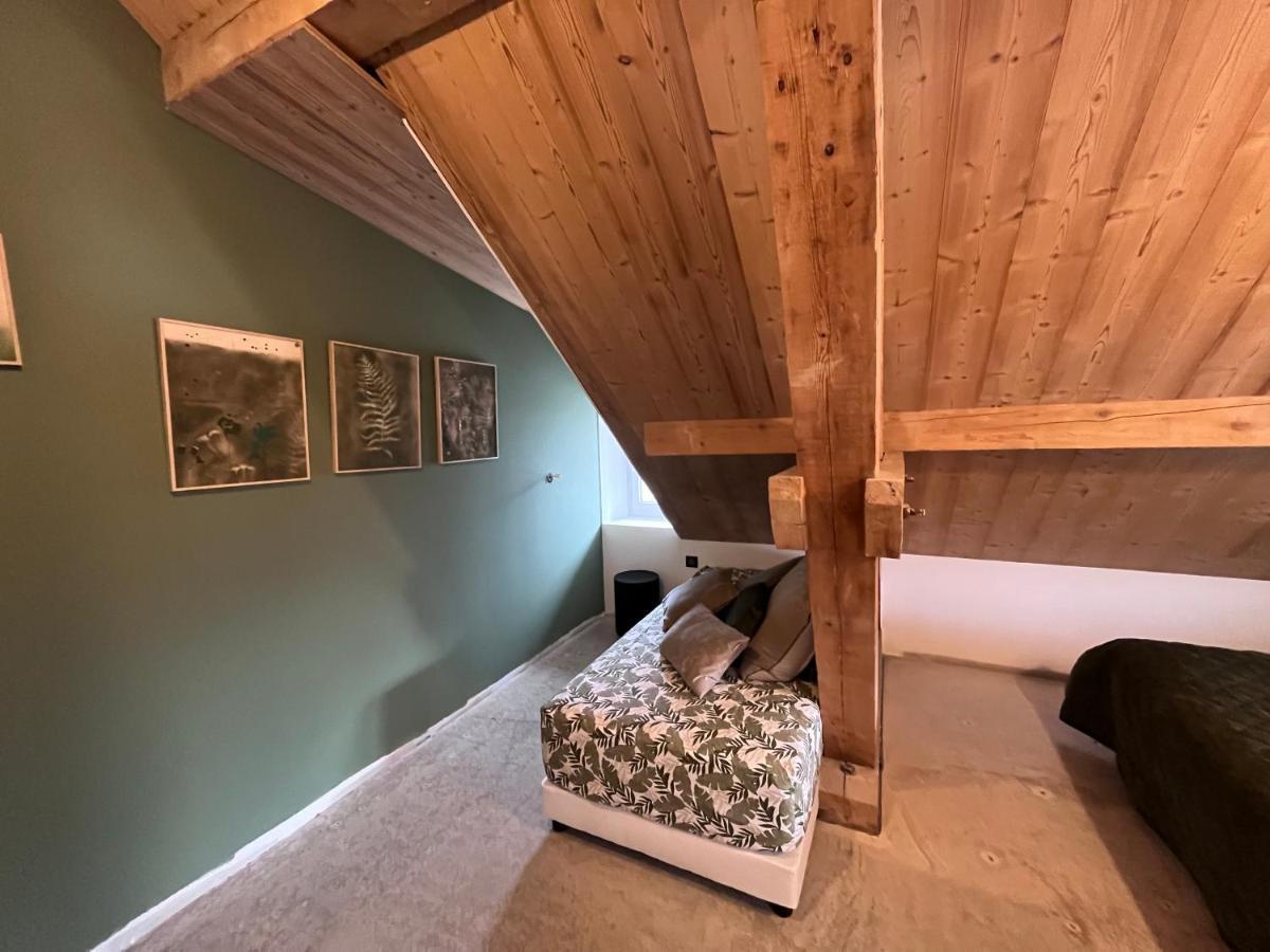 Bed and Breakfast Refuges Sous Les Toits Bourg-Saint-Maurice Habitación foto